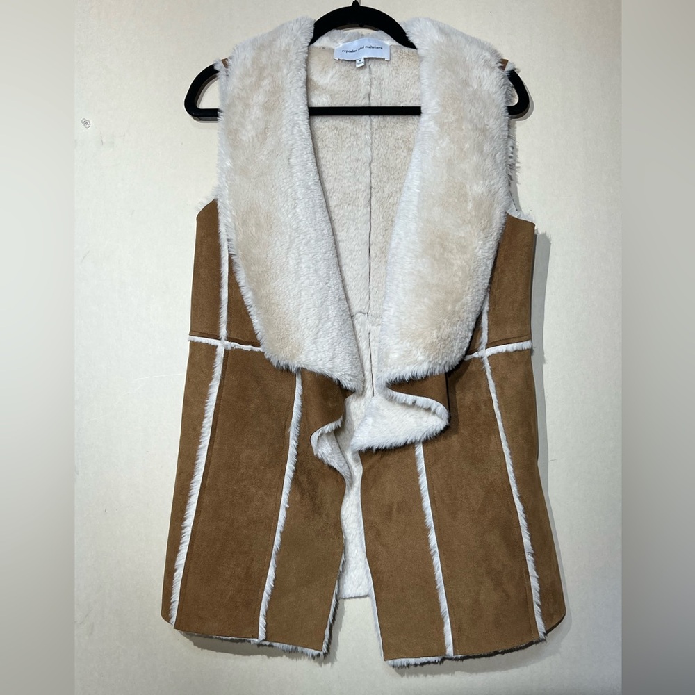 Cupcakes & Cashmere Cream Faux Fur Vest